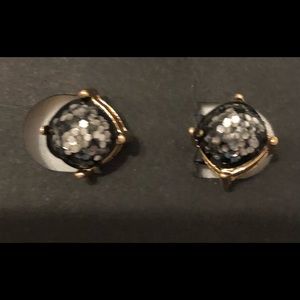 💕💕Super cute druzy studs